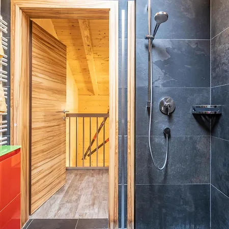 Luxury Ost A Alpesi faház *